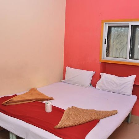 Manju Guest House Hampi Bagian luar foto
