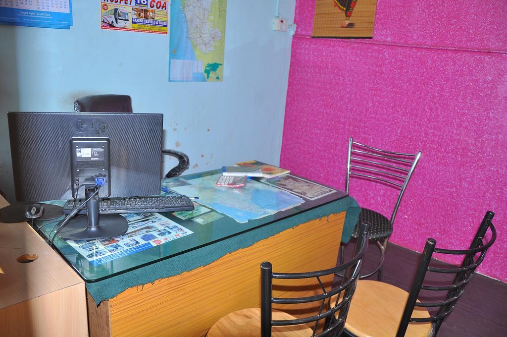 Manju Guest House Hampi Bagian luar foto